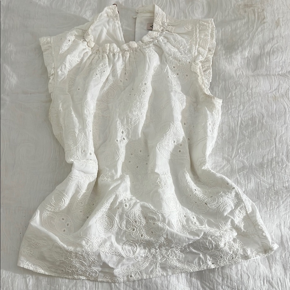 Elegant White Lace Women's Top